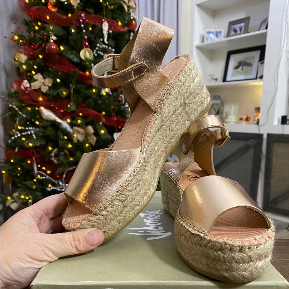 Brand New size 5